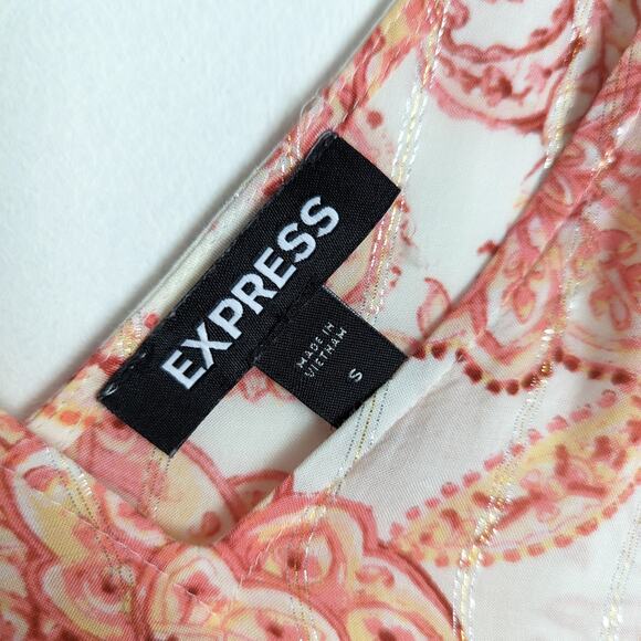 Express Ivory and Coral Paisley Printed V-Neck Puff Sleeve‎ Romper Size Small - Picture 6 of 8